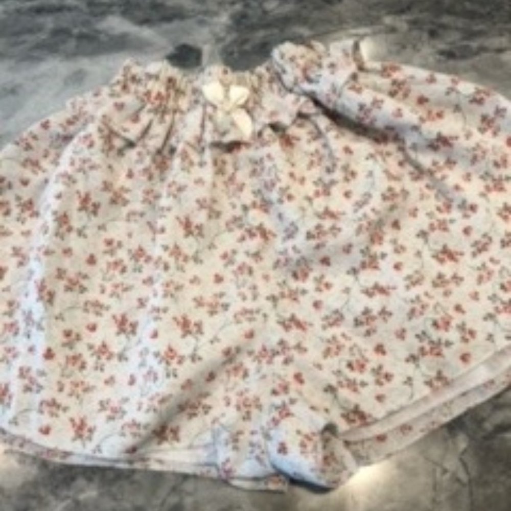 floral shorts